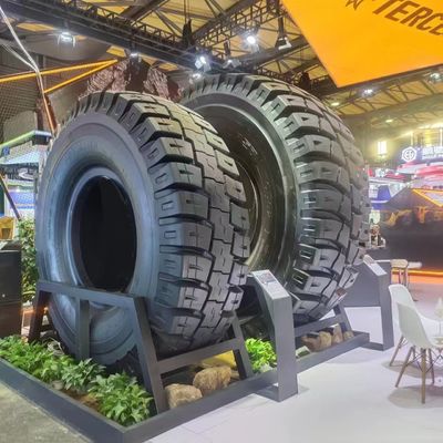 XDEM 260T 鉱山用液圧タイヤプレス OTRタイヤ 鉱山用トラック タイヤ 23.5R25 29.5R25 35/65R35 45/68R45