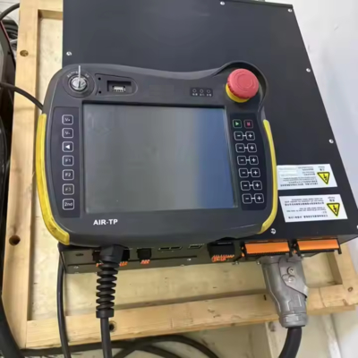 10kg 有用荷重 1700mm Reach 6 Aixs 産業ロボット腕 ステンレス鋼 ミグ 溶接 オートマティック 6軸ロボット 溶接 マニピレーター
