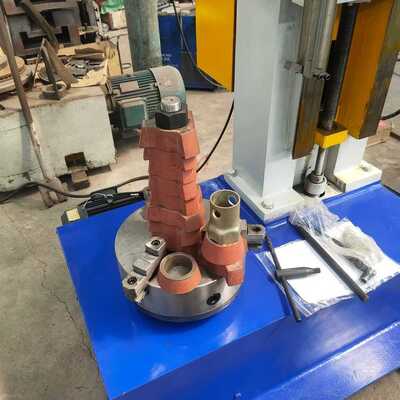 XDEM ブレーキドラム再造機 ブレーキドラム退屈機 T8370 トラックピンプレス 自動車修理店