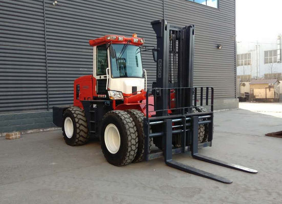 5.5ton 4車輪ドライブ フォークリフト、25km/Hすべての地勢の望遠鏡のフォークリフト